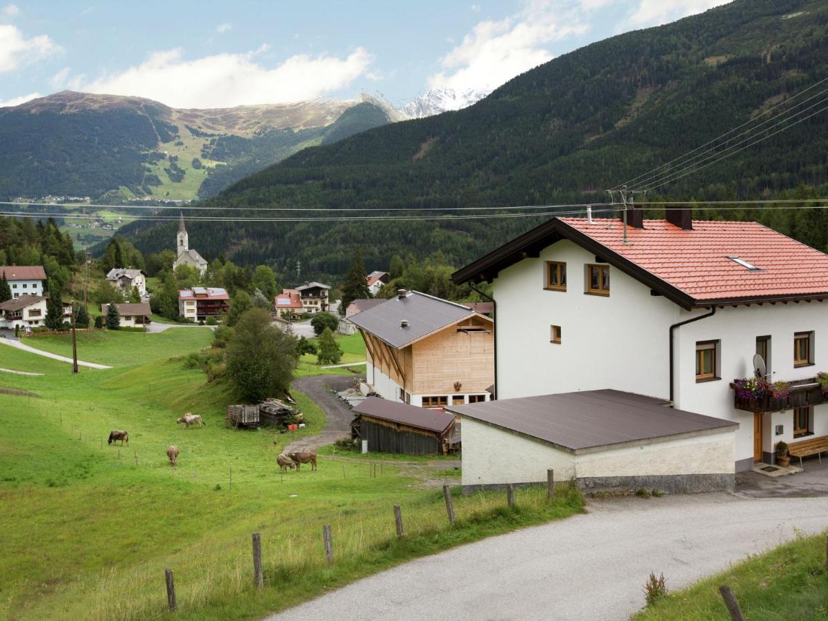 Modern Chalet In Piller Near Ski Area Wenns Extérieur photo