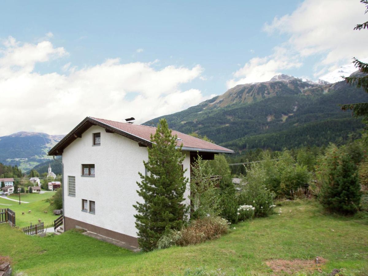 Modern Chalet In Piller Near Ski Area Wenns Extérieur photo